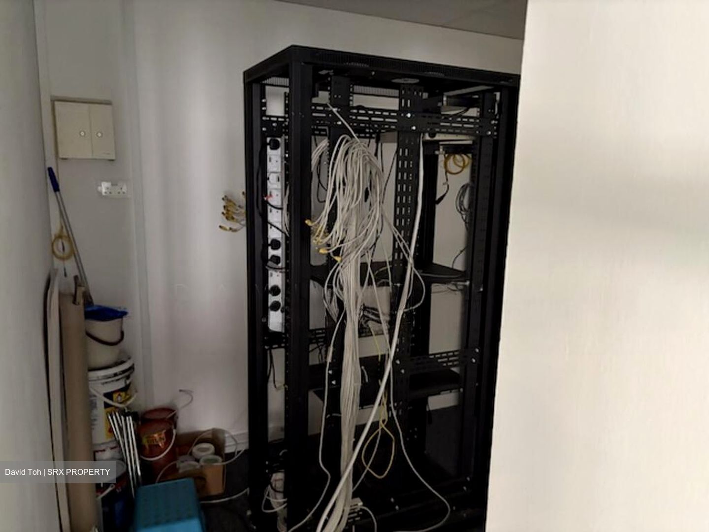 Raffles Place MRT (D1), Office #570952901